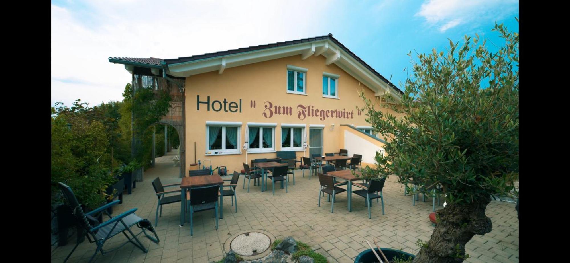Hotel Zum Fliegerwirt Mengen Exterior foto